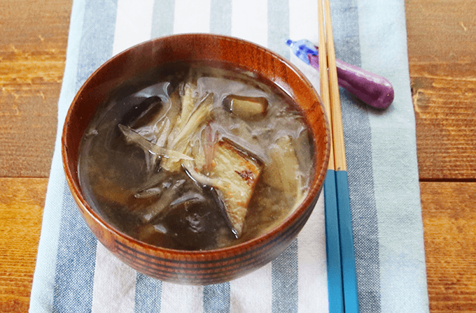 炒めナスとみょうがの味噌汁 レシピ うま味の活用 日本うま味調味料協会